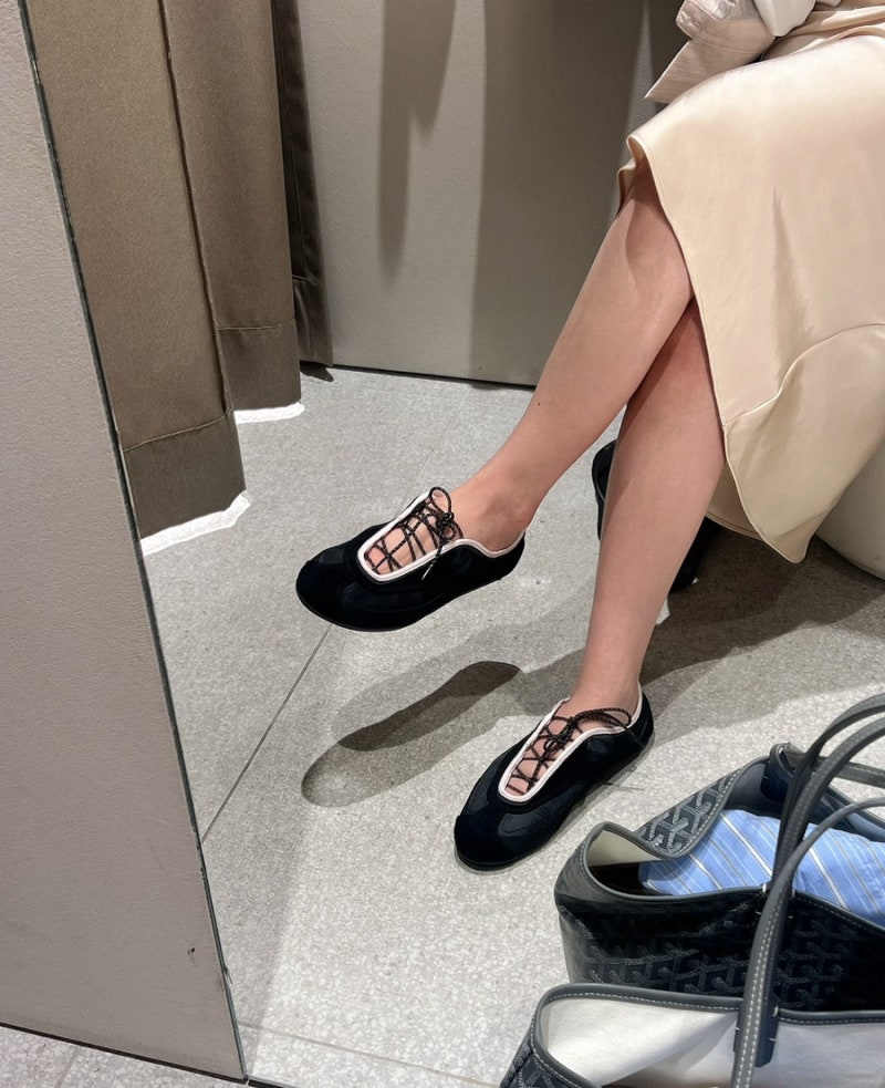 [ZARA] 자라 신상 스포티 발레리나 플랫슈즈(5815/810/800) 블랙 신어보기... 착용샷