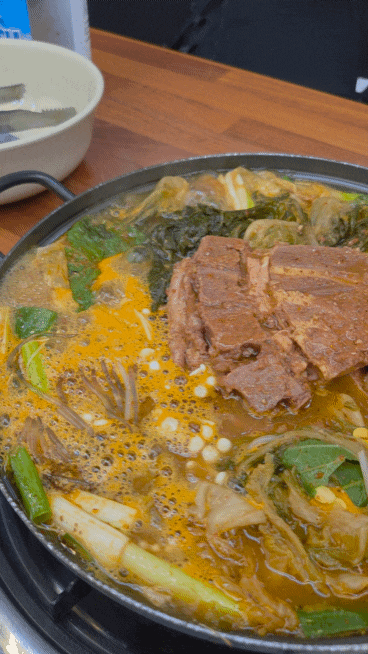 [노걸대감자탕 오산시청점] 24시 감자탕과 뼈찜을 맛볼 수 있는 오산시청 맛집