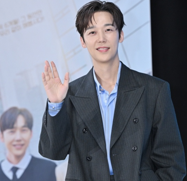 윤종훈 한은서 결혼 예비신부 누구?10살 차이 프로필 나이 학력 대표....