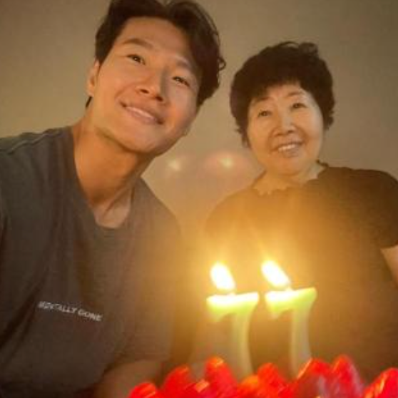 Kim Jong-kook and his wife eat three meals a day every weekend... A complete update on his changed daily life after marriage, including his 6.2 billion won home and assets