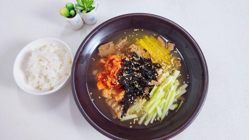 냉면육수 도토리 묵사발 만들기, 묵밥 레시피 냉묵밥 육수 묵사발 칼로리