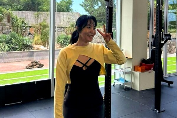 '아나운서 출신' 박지윤, 8㎏ 감량 후 다이어트 재돌입…"더디게 빠진다"