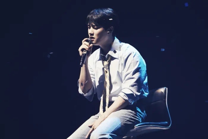 도경수 콘서트, 시위로 인한 장소 변경 전말과 쟁점