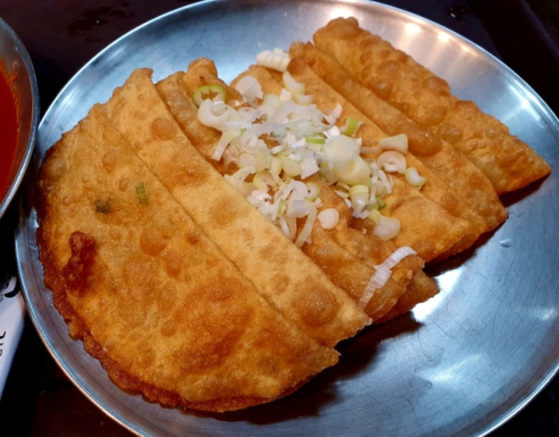 대구 서문시장 떡볶이 '김민경의섹시한떡볶이꼬마김밥' 쫀득한 쌀떡볶이에 바삭한 납작만두....