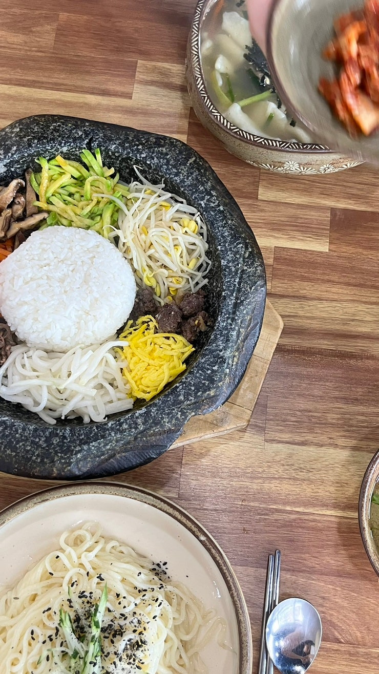 울산 [두울원 명촌점] 북구 진장동 명촌 칼국수 수제비 콩국수 돌판비빔밥 한식 땡길때 추천....
