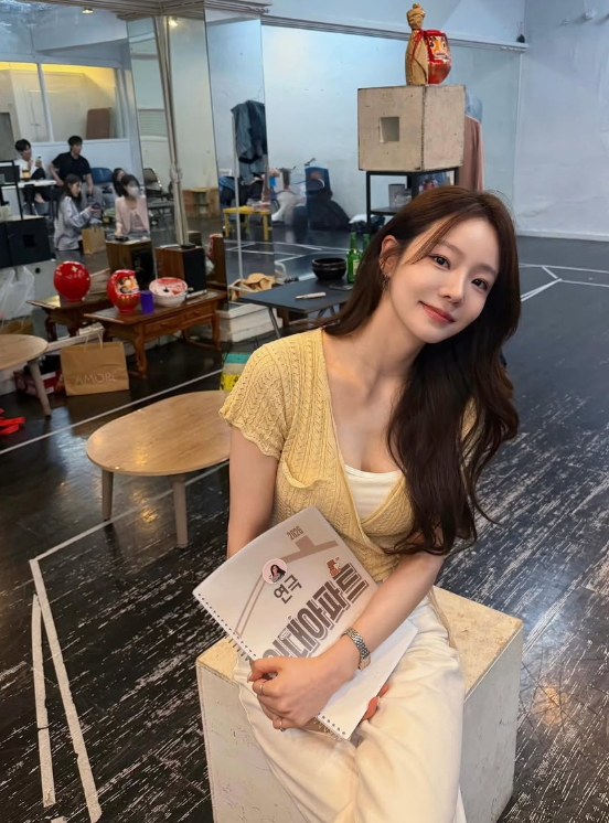 강균성 예비신부 유하진 누구? 프로필 나이 결혼 작품활동 프러포즈까지