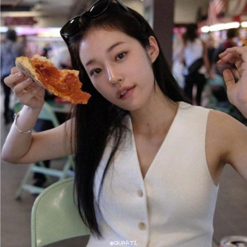 盧允瑞的嘴角為何如此令人難忘？連私服都散發著同樣的魅力