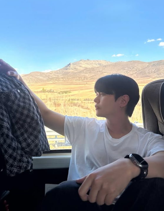 14살 연하 유하진에게 프러포즈한 강균성 프로필 나이 결혼 예비신부 노을까지