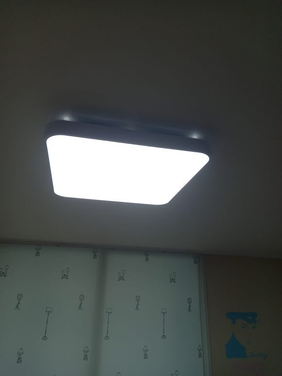 대전 중구 문화동 퍽소리 전등 국내산 고효율 KS인증 정품사용 밝고 긴수명 최신 led 전등 조....