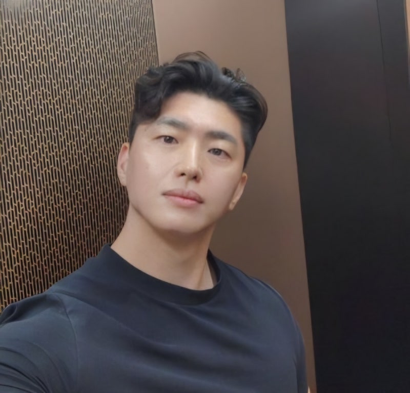 ‘소원’ 소재원 작가, 고영욱 공개 비판…“피해자들 생각해야” SNS 행보에 일침