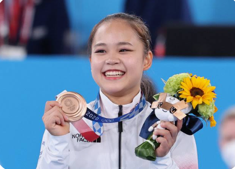 “도쿄 동메달에서 다시 금빛 도마로…여홍철 딸 여서정 연봉은? 2026 아시안게임, 이번엔 주....