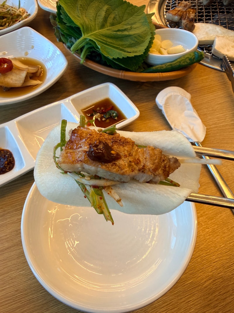 오산 삼겹살 맛집 포크벨리 로스트하우스 오산점, 숯향 제대로 나는 고기집