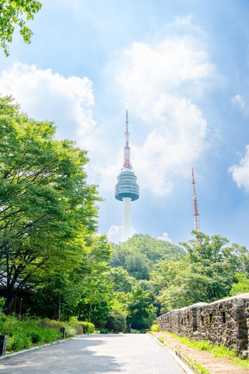 N서울타워｜남산 산책길과 광장, 전망대 요금·시간