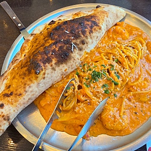 세종 나성동 맛집 에이트, 내돈내산 건강검진 후 피자와 깔조네 먹고 온 후기