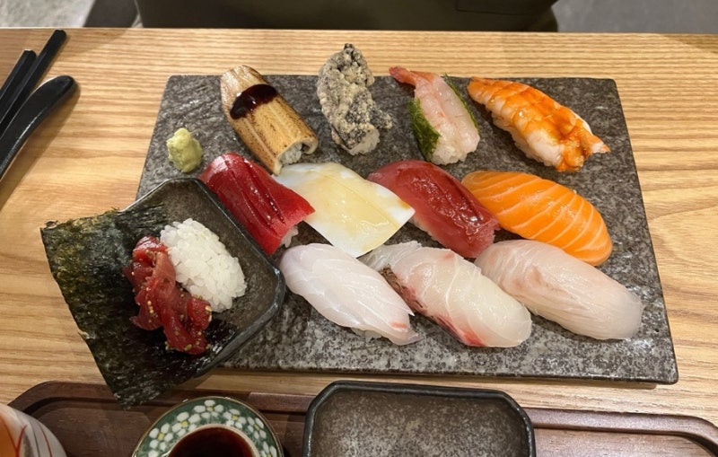 송도 초밥 맛집 고쉐프, 두께 보고 납득한 가격｜초밥세트, 장어덮밥 후기