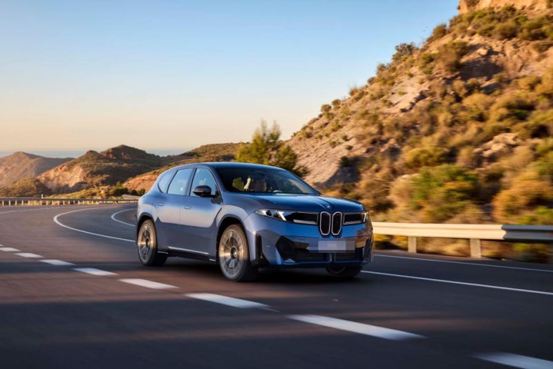 7천만 원대 BMW iX3가 사흘 만에 2,000대 계약된 이유