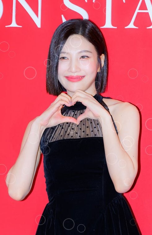 레드벨벳 조이, 서른한 살에 긴 머리 싹둑…숏커트가 던지는 뜻밖의 메시지