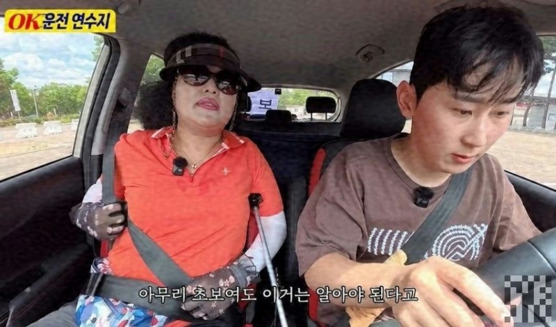 "200만 찍던 여신, 10만으로 추락"…대세 개그우먼 이수지의 굴욕적인 부활전