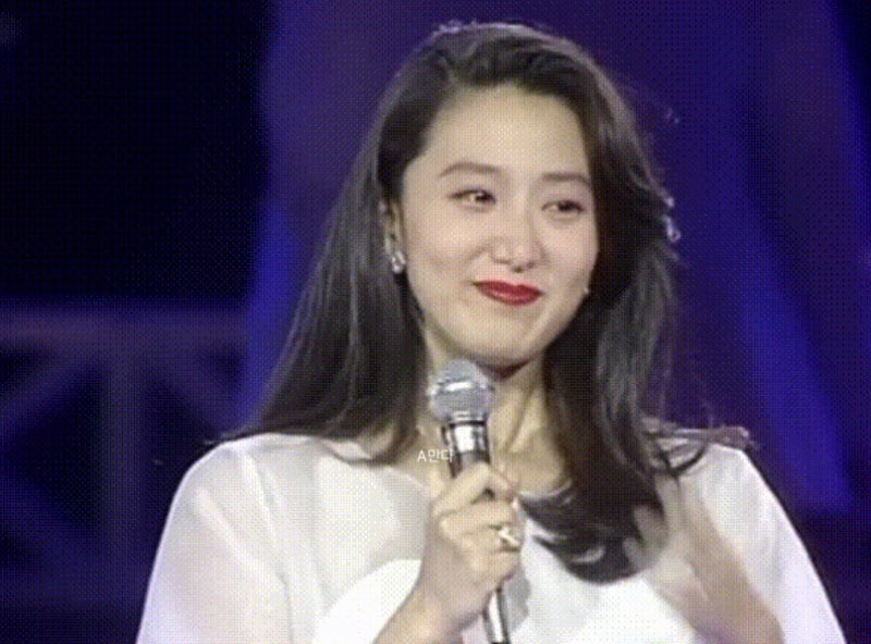 “만 24살에 첫 연기대상…” 김희애 리즈 시절 비주얼, 지금 봐도 ㄷㄷ