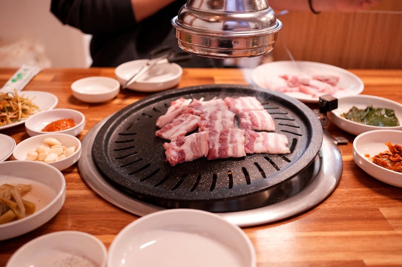 금호동 금남시장 최자로드 삼겹살 맛집 [우촌 숯불갈비] 재방문 했어요