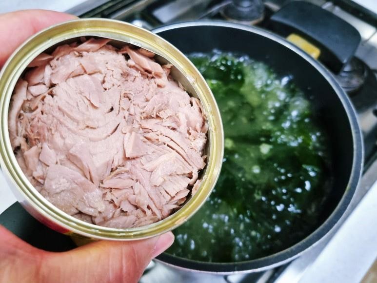 참치캔 하나로 미역국이 완성됩니다! 초간단 참치미역국 레시피