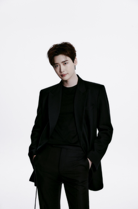 모델로 시작해 아이돌 연습생까지? 이종석 숨겨진 과거와 차기작