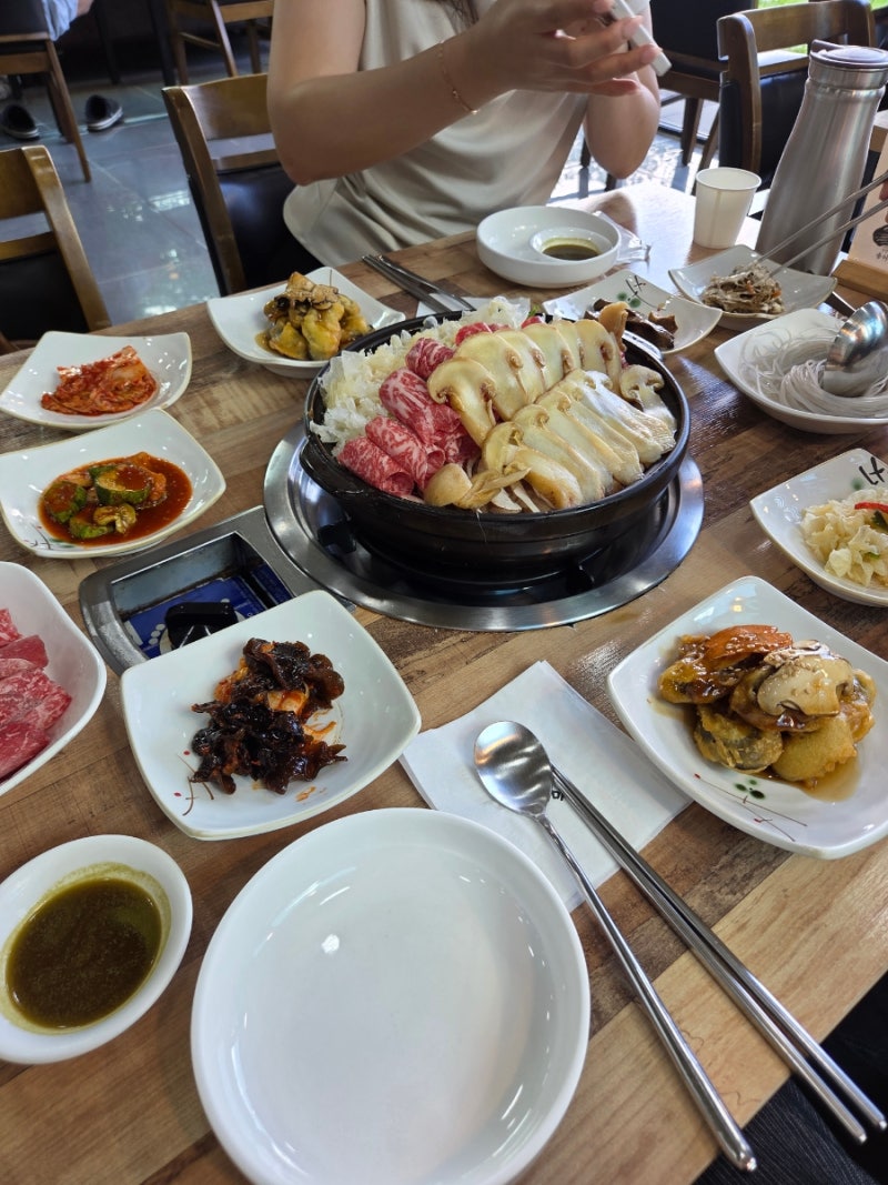 양양맛집 추천 송이버섯마을 송이버섯전골 솔직후기 (양양가볼만한곳)