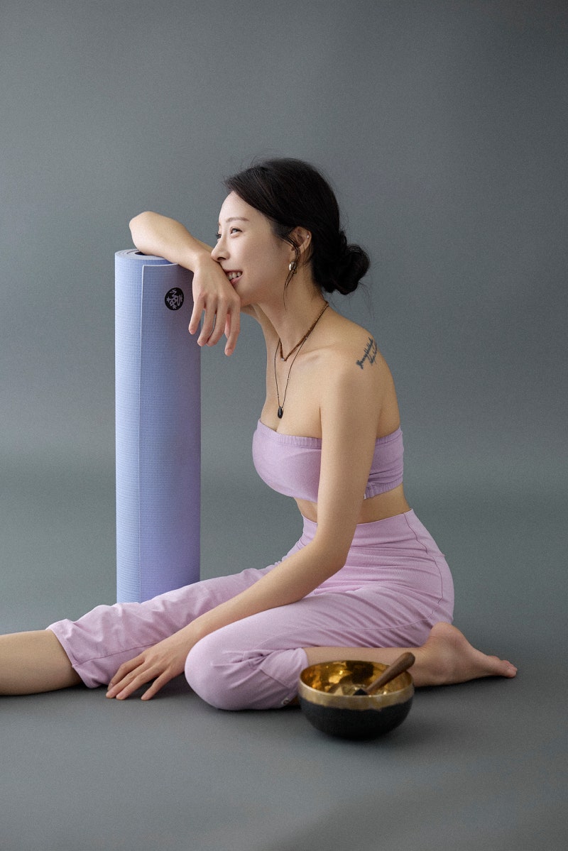 요가강사 프로필 촬영 | 박시연 강사 요가 프로필사진 부디무드라 요가복 화보