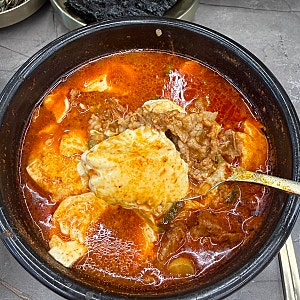 [울산 순두부찌개 맛집] 24시간 영업하는 달동 ‘완뚝순두부’