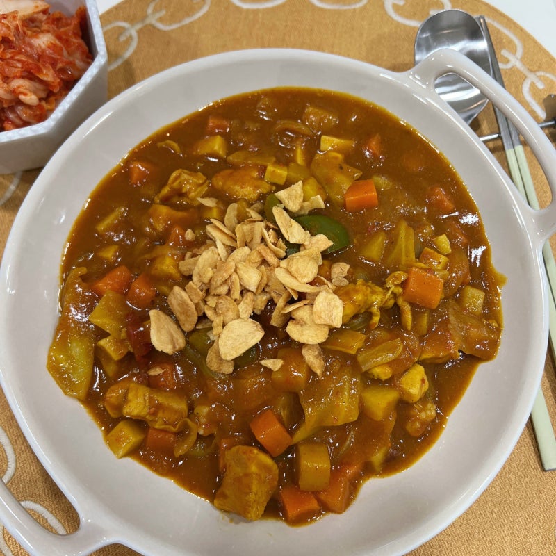 양배추 닭고기 카레 만들기! 토마토소스 넣어 더 맛있는 카레 황금레시피