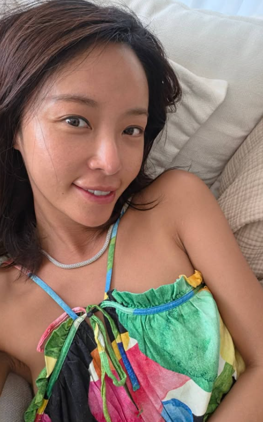 줄리엔강 “황정음, 개념 약간 없어”…최근 일상마다 쏠리는 관심