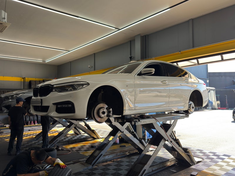 BMW 5시리즈 타이어교체 245/45R18 275/40R18 한국타이어 벤투스 에어S 작업후기