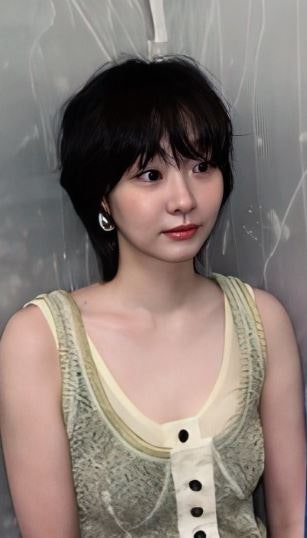 김다미 숏컷 헤어스타일｜세련된 분위기를 완성하는 여자 숏컷 [위어스헤어 역동점]