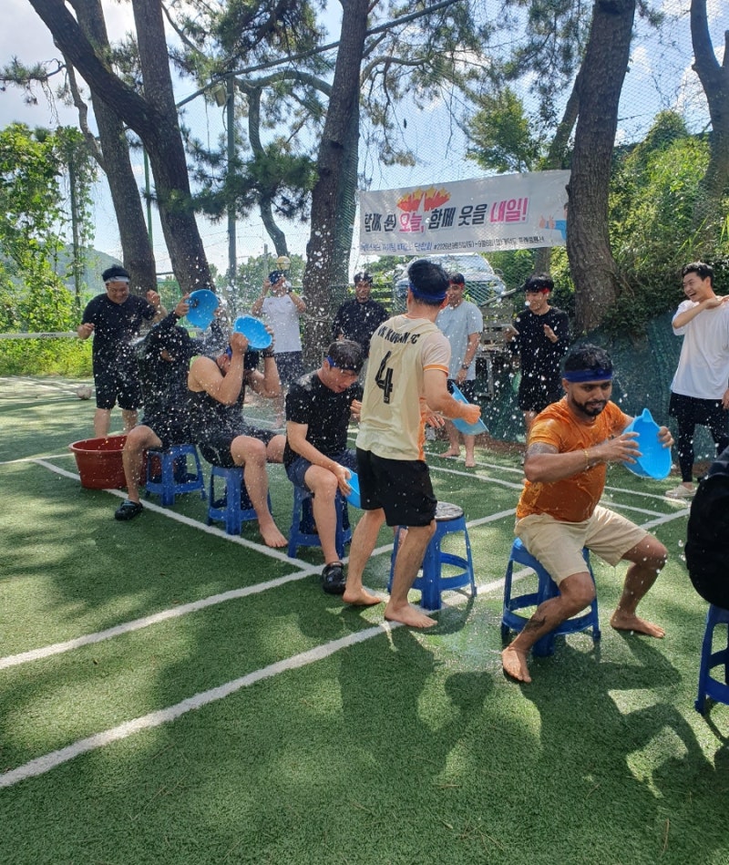 "함께 뛴 오늘, 함께 웃을 내일" 9월의 시작 / 부산 가덕도 신축독채 펜션 프렌풀에서 단합대....