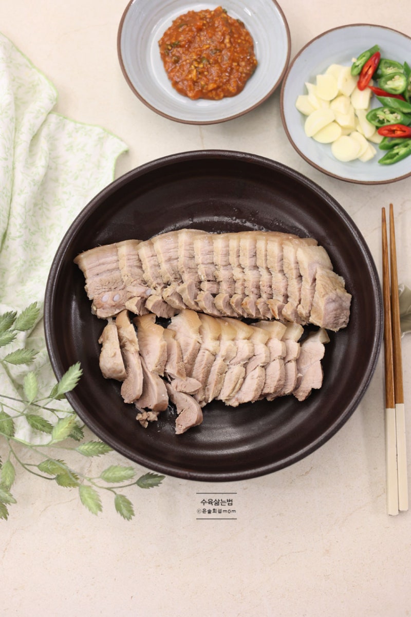 기본 돼지고기 수육 삶는법 시간 레시피