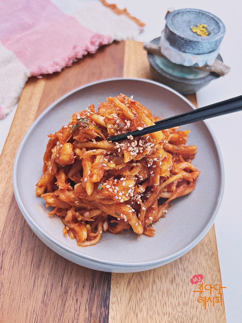 더덕고추장무침 요리 레시피 더덕무침 만드는법