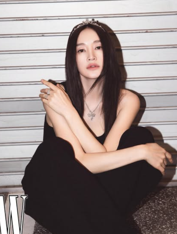 진정한 '어른의 품격'이란 이런 것..파도 파도 또 나오는 김혜수 미담, 한두번이면 우연인데 ....