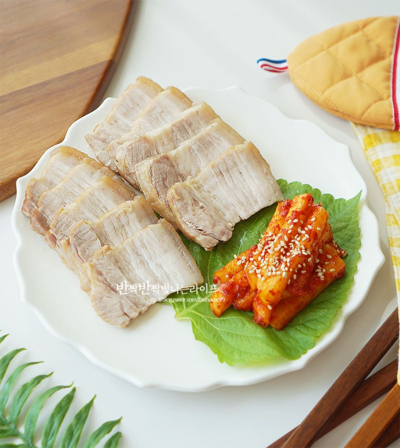 돼지고기 수육 삶는법 물없이 촉촉한 오겹살 수육 삶는시간