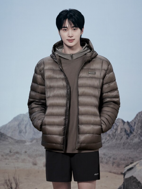 변우석 디스커버리 26FW 가을 캠페인 화보 공개! 액티브 웰니스 라이프스타일 및 남성 가을 아....