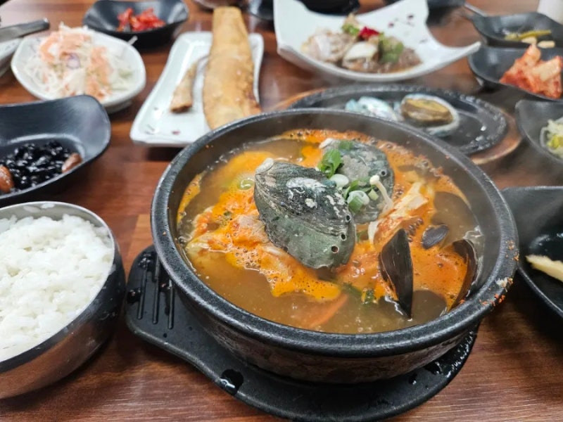 제주공항 근처 허영만의 백반 기행 출연 맛집 공항뚝배기 제주공항본점