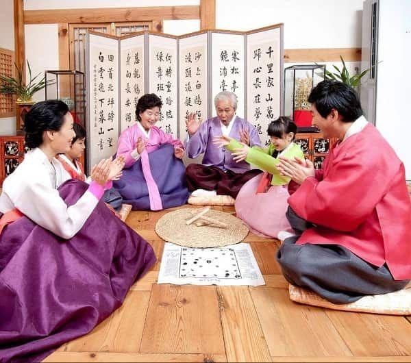추석이란? 추석의 의미와 유래, 예전과 오늘날의 추석 이야기