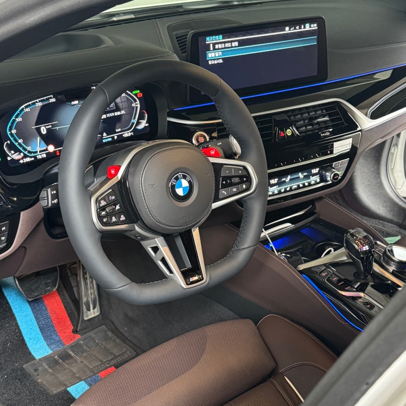 [Bnh커스텀]광주 여수 광양 순천 BMW G30 530I 2022년식 신형 CS 핸들 + M1M2 활성화 교체 작업 후기