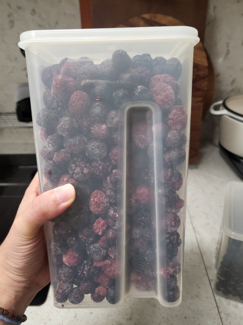 땡스소윤 추가로 더 샀어! 어떻게 쓰고 있나면?(과거 냉동용기 쓰던 썰+다ㅇ소 말ㅇ팟 비교까....