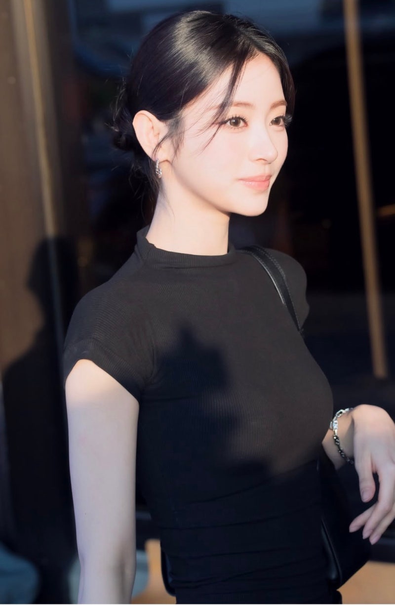 미야오 안나 프로필｜2026년 최신 근황·나이·국적·MBTI·MEOVV 활동 총정리