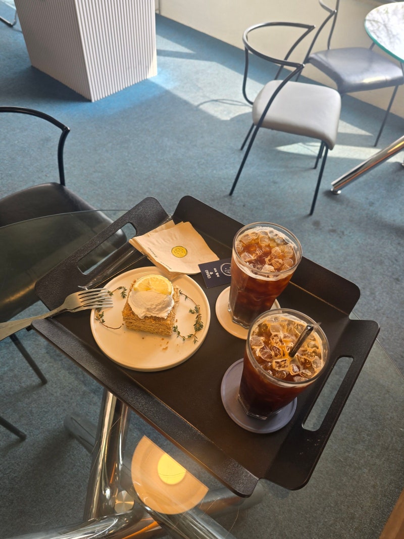답답할 때 찾게 되는 청주 오드 타로카페, 디저트 맛집에 타로까지 잘 보는 곳