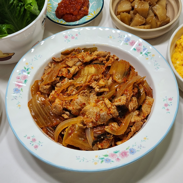 김치 제육볶음 레시피 양념 만드는법 백종원 삼겹살 돼지고기 김치볶음 황금 레시피
