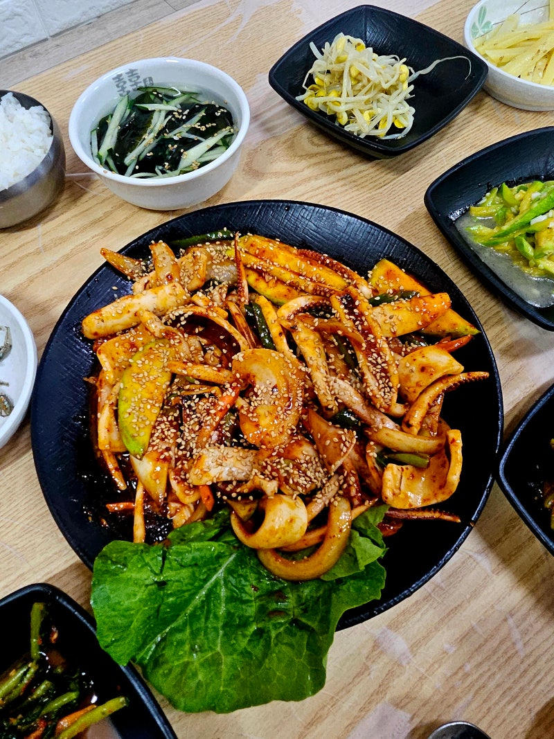 목포 횟집 어영차바다야 용해동 맛집 푸짐한 오징어볶음