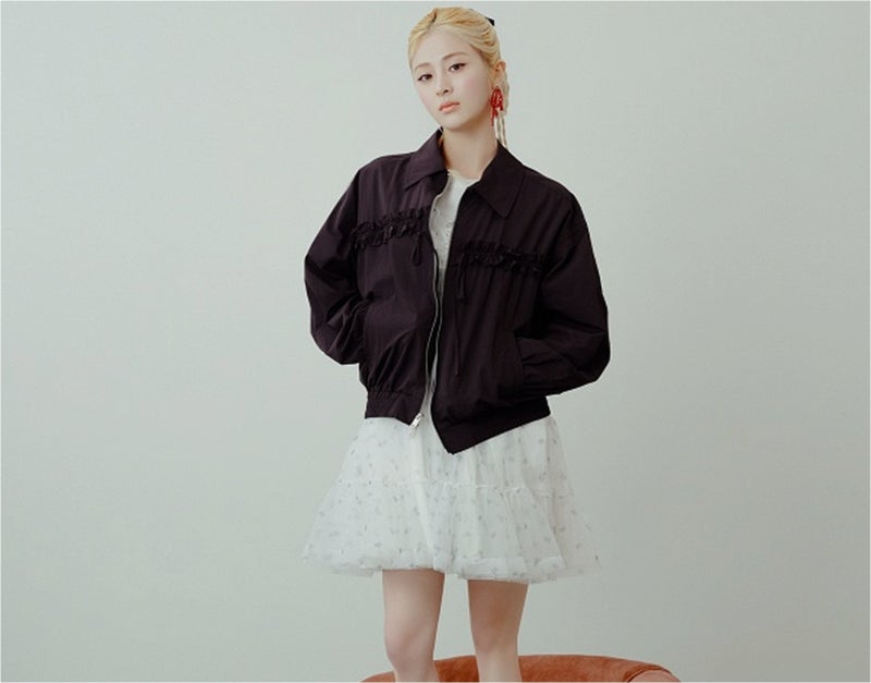 에잇세컨즈 민주킴 콜라보 2026 FW 허윤진이 입은 신상 총정리