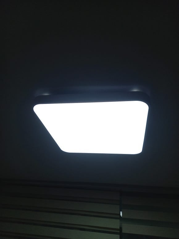 대전 중구 목동 깜박이는 전등 KS인증 밝고 긴수명 고효율 정품사용 국내산 인기 led 전등 조....