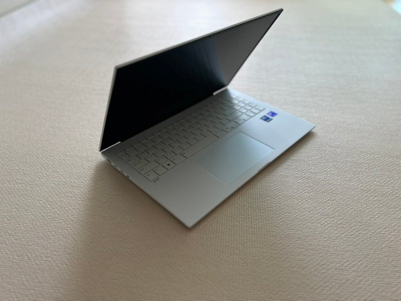 LG 그램 노트북 AI 16인치 내돈내산, PC만 쓰던 제가 직접 써본 첫날 후기